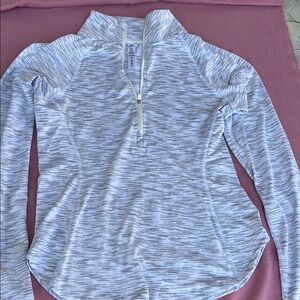 90 Degree By Reflex Women's Gray Sweater